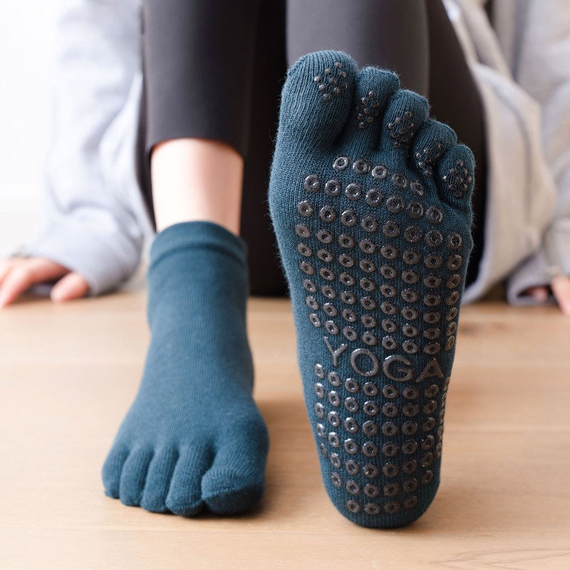 Anti-Slip Women Pilates Socks  - Fitness Yoga Pilates ulasan dan harga