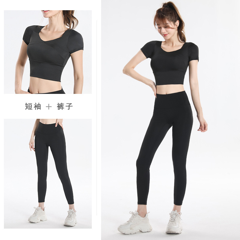 Quick Dry Set Sports Top With  - Yoga & Fitness Classes By Niharika Zirakpur Reviews ulasan dan harga