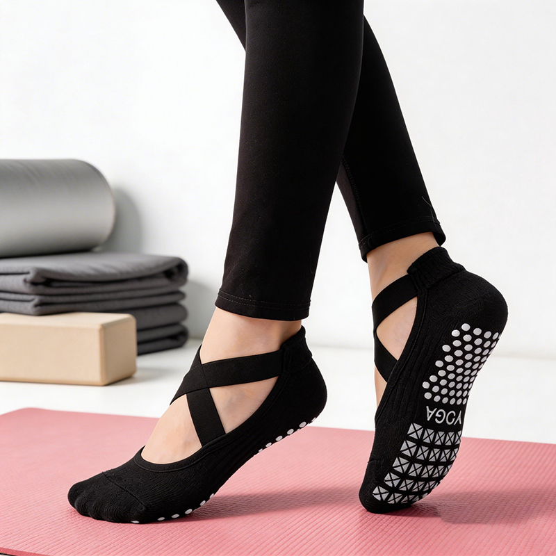 Women Non-Slip Yoga Socks Sili - Fitness Yoga Pilates ulasan dan harga